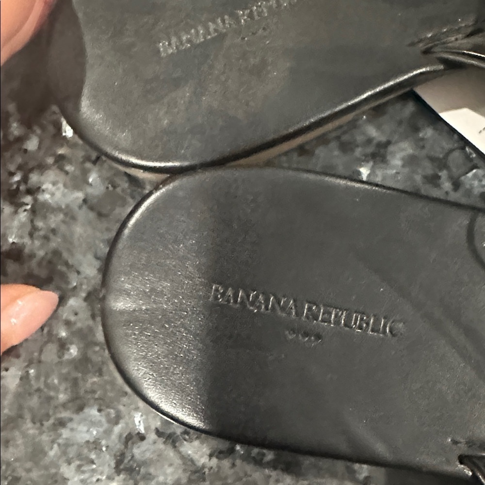 Banana Republic Factory Black Slide Sandals - Picture 5 of 7